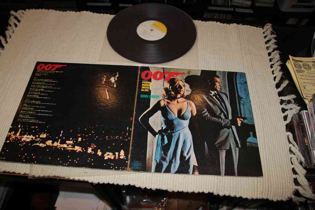 JOHN BARRY - 007 FEATURING FROM RUSSIA WITH LOVE - JAPAN